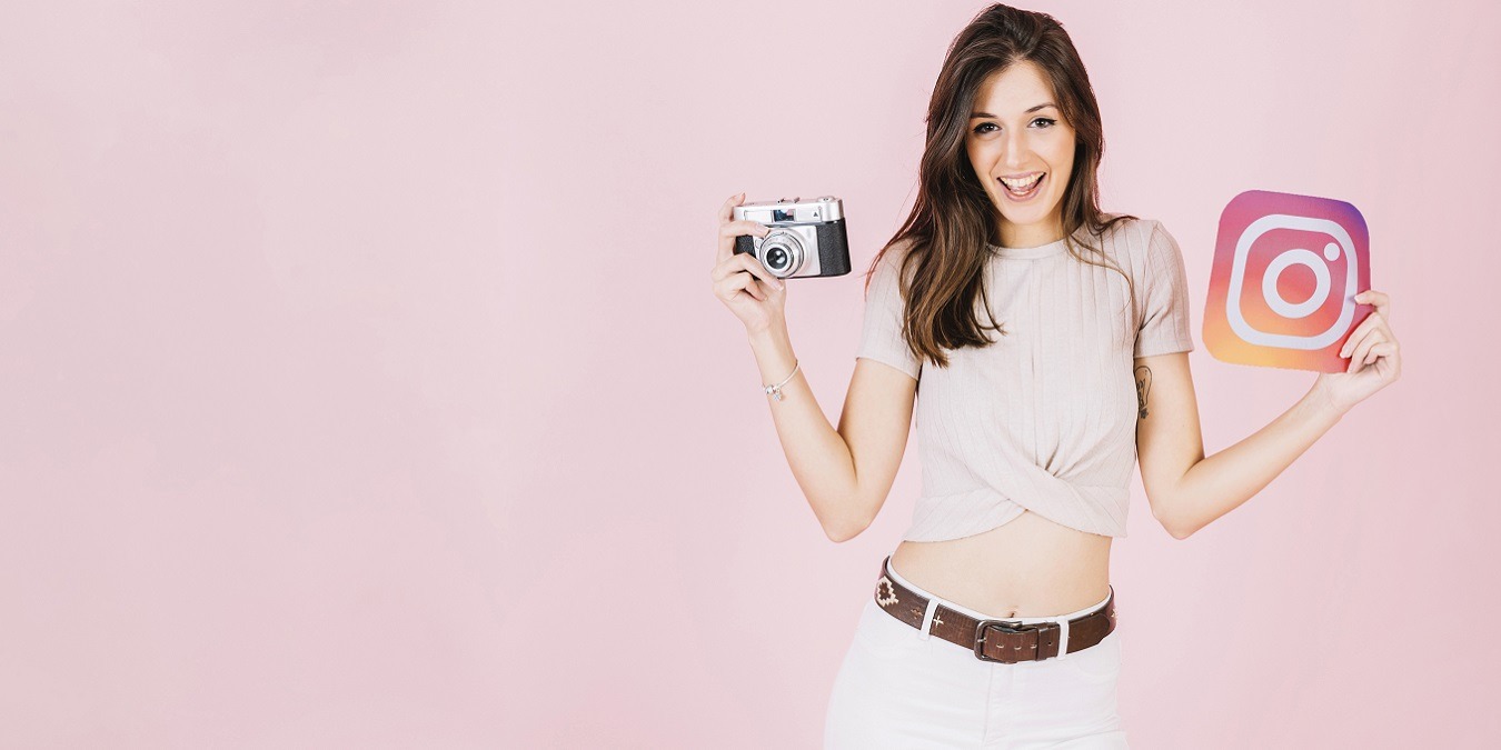 Use Add Yours Sticker Instagram Featured