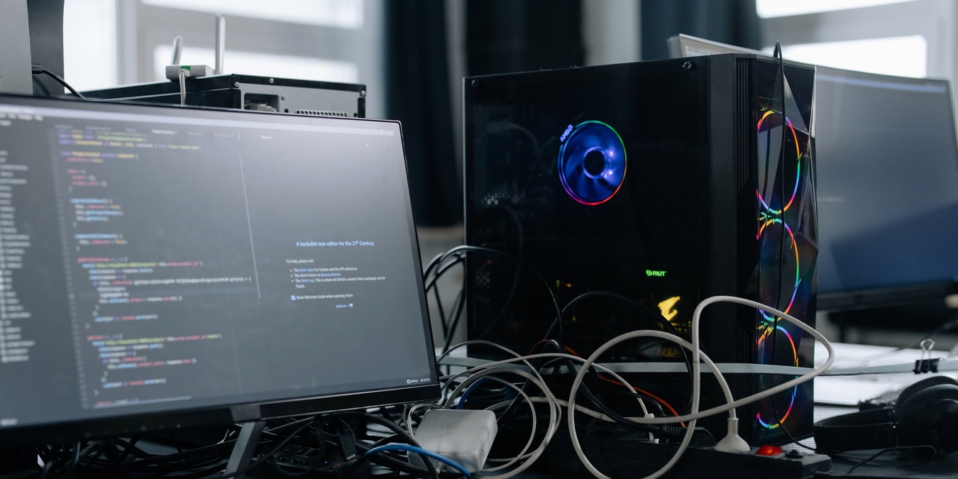 How To Utilize Python For Basic Linux System Administration And Networking Tasks Featured Image