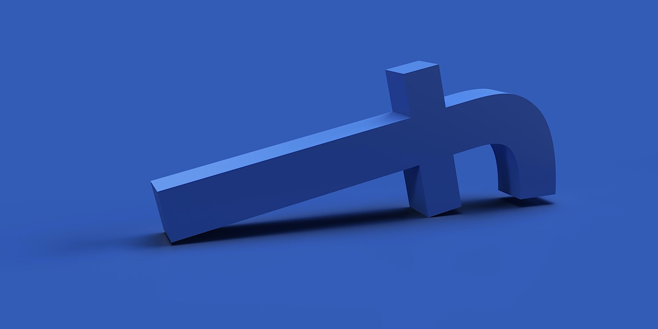 Facebook Losing Users Featured