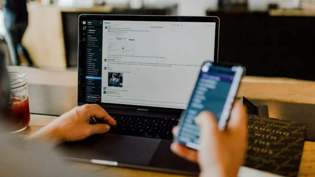 7 of the Best Free Slack Workspaces to Join for Networking