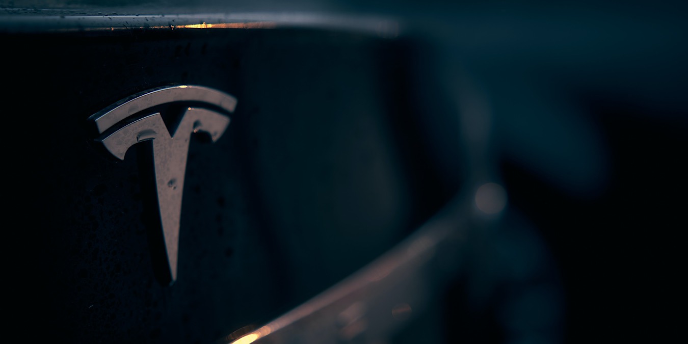 Tesla Exec Defends Autopilot a Year After Senators' Letter