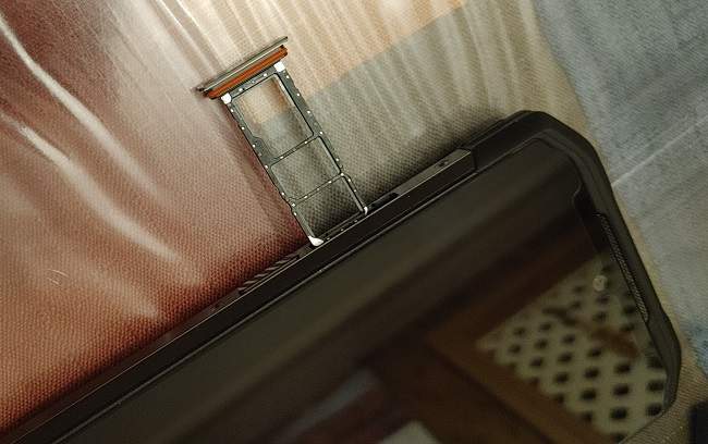 Doogee S98 Smartphone Review Sim