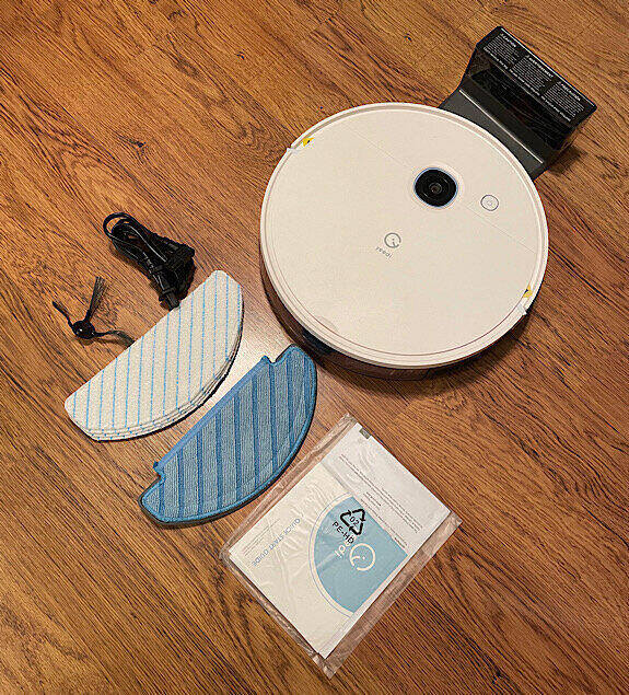 Yeedi Vac Max Unboxed