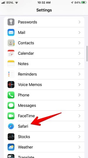 Opening Safari settings.