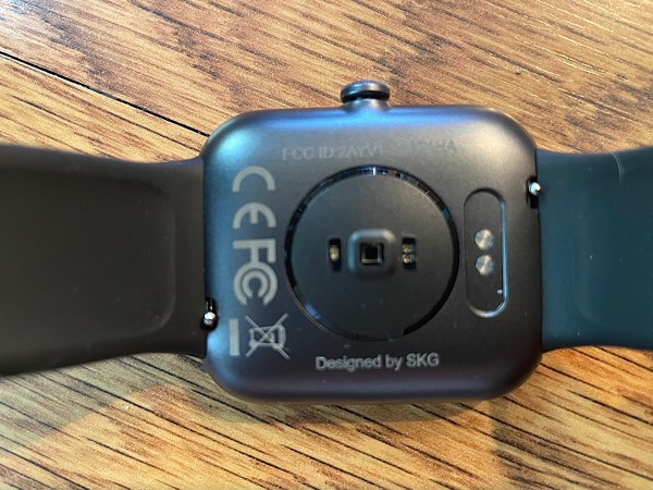 Skg V7 Smartwatch Review Back