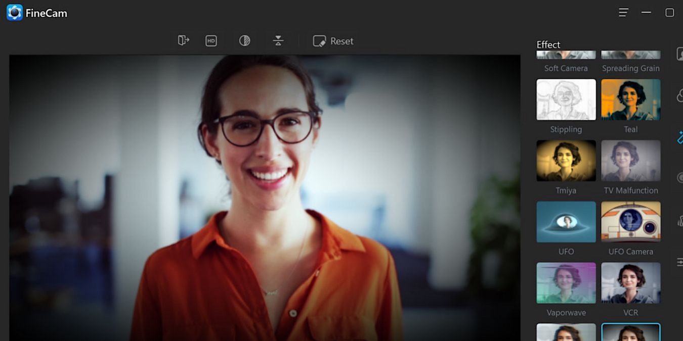 Finecam Review Featured2