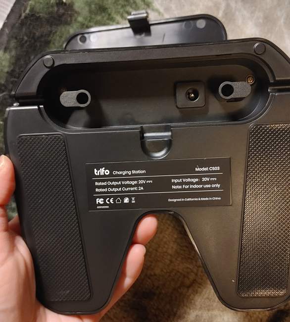 Trifo Ollie Pet Ai Smart Robot Vacuum Panel