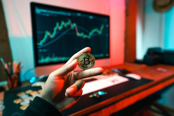 Bitcoin And Cryptocurrency Arbitrage Explained Crypto Trading