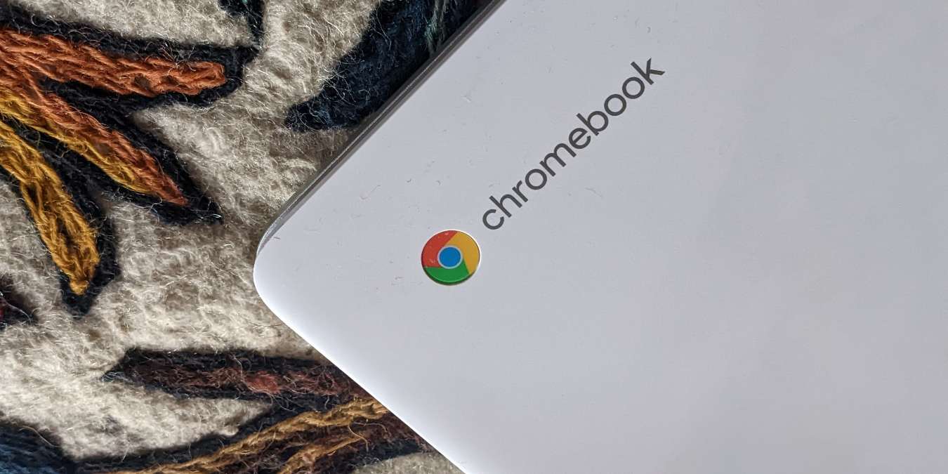 How to Connect a Chromebook to a TV