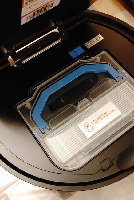 Ilife V3s Max Robot Vacuum Review Dustbin
