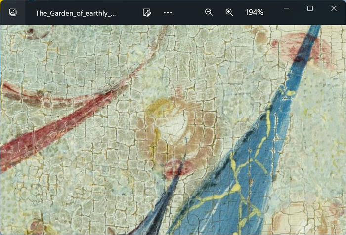 Large Files Microsoft Photos Zoomed 