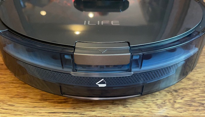 Ilife A10 Robot Vacuum Front