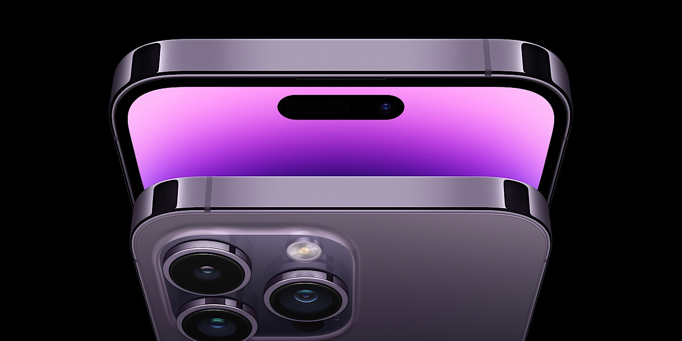 New iPhone 14 Pro Max Beats Samsung Galaxy S22 Ultra