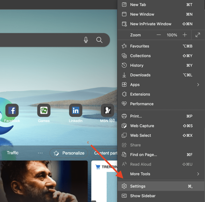 Opening the settings menu of Microsoft Edge by selecting the option