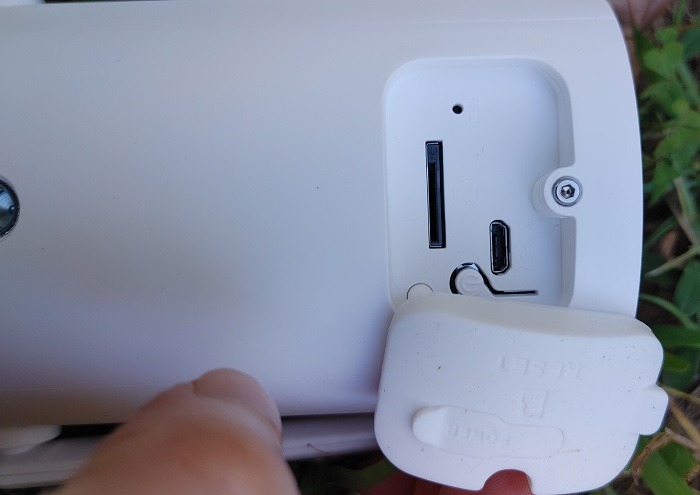 Rock Space C1 Smart Wireless Outdoor Camera With Spotlight Review Sd