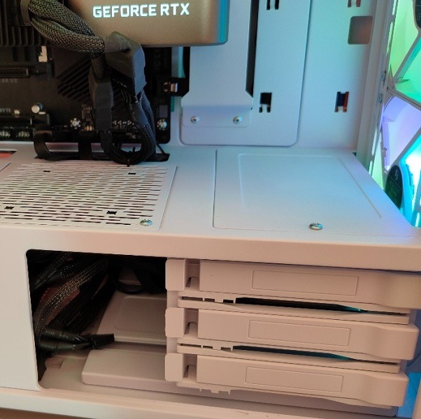 How To Select Pc Case Drive Bays