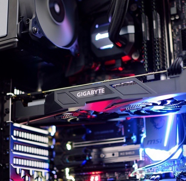 How To Select Pc Case Gpu