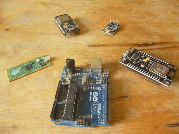 Arduino Uno Raspberry Pi Pico Esp32 Attiny 85 Esp8266