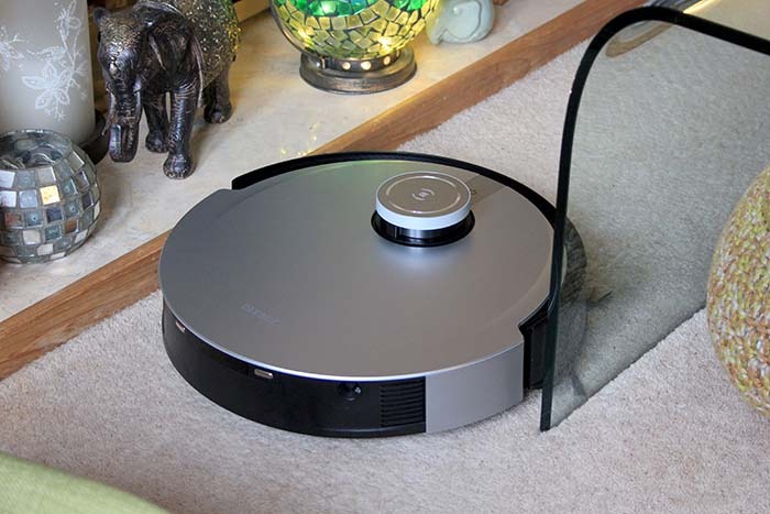 Ecovacs Deebot X1 On Carpet