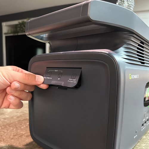 Growatt Output Ports