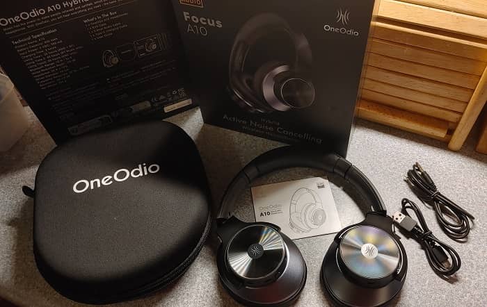 Oneodio A10 Hybrid Anc Headphones Review Box