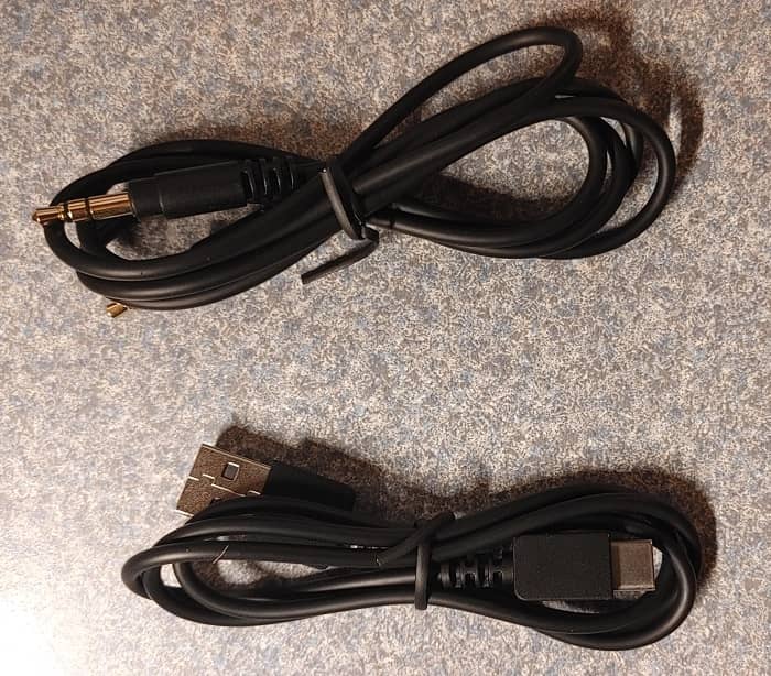 Oneodio A10 Hybrid Anc Headphones Review Cables