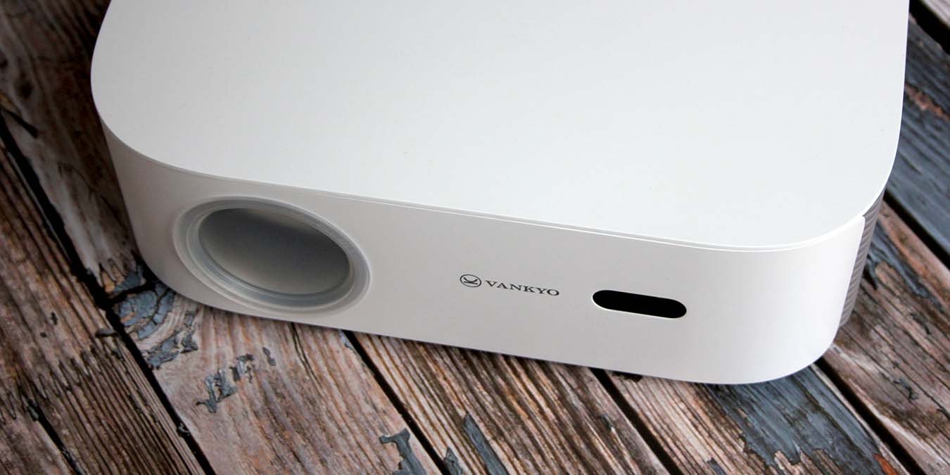 Vankyo V700w Featured