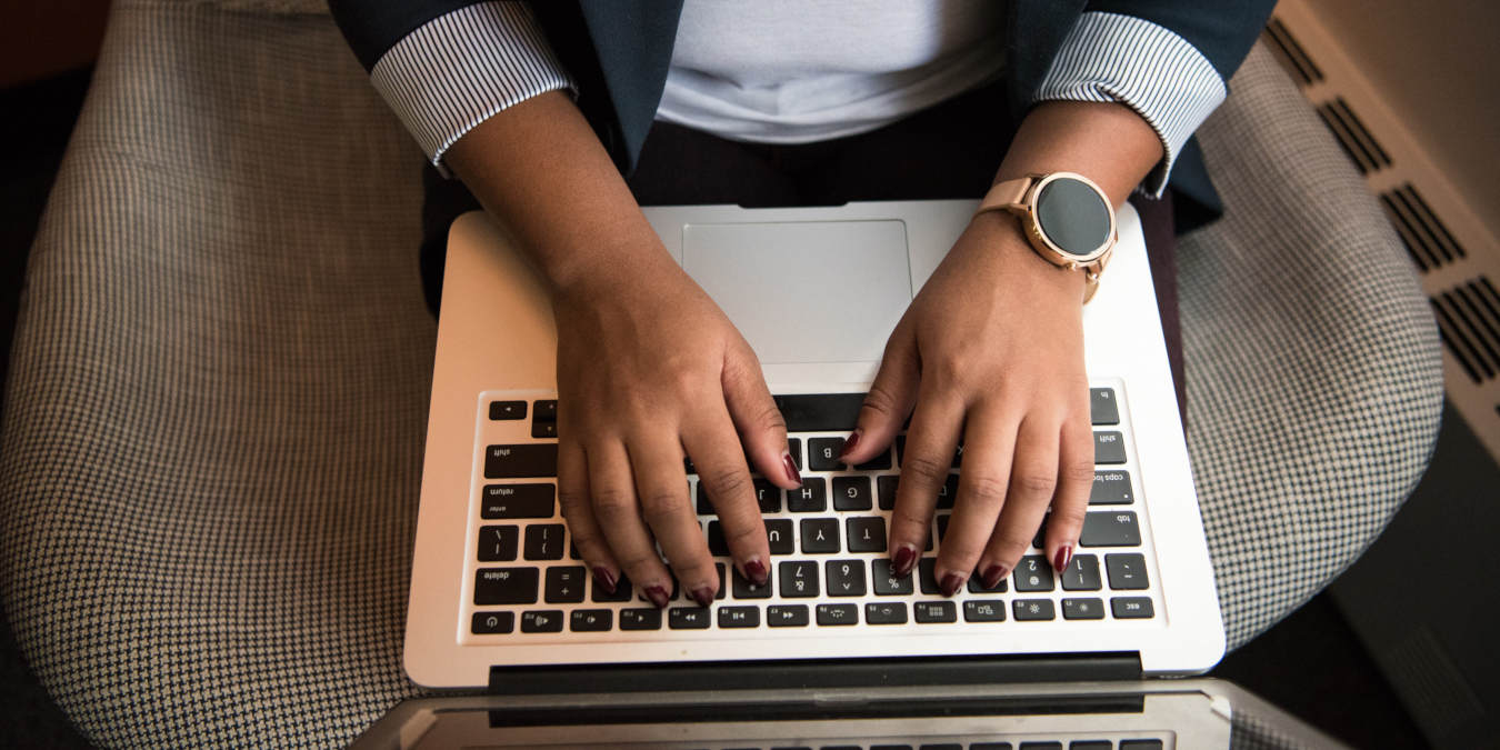 How to Set Up Automatic Forwarding in Outlook