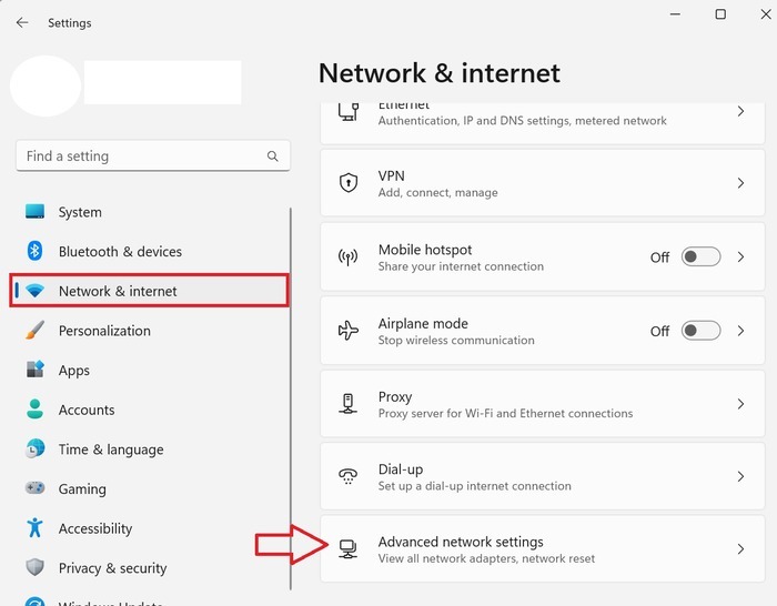 Clicking on "Advanced network settings" in Windows 11.