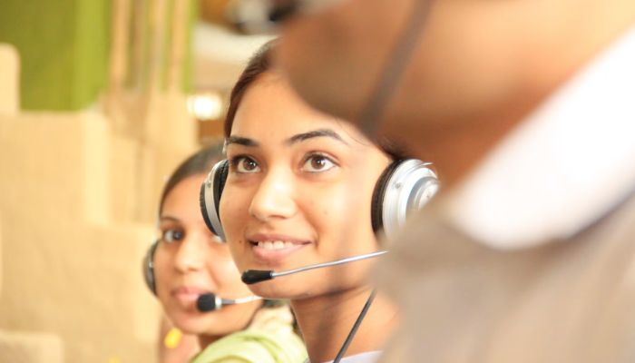 Customer care representatives ready to help you with your problem. 