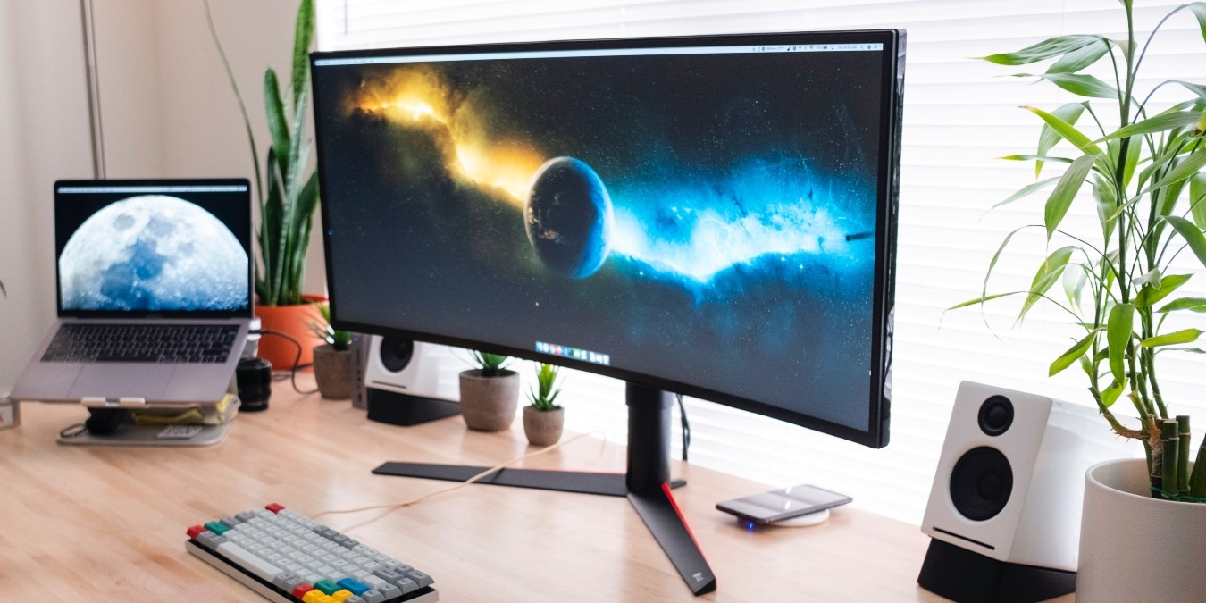 The Best Curved Monitor For Every Budget