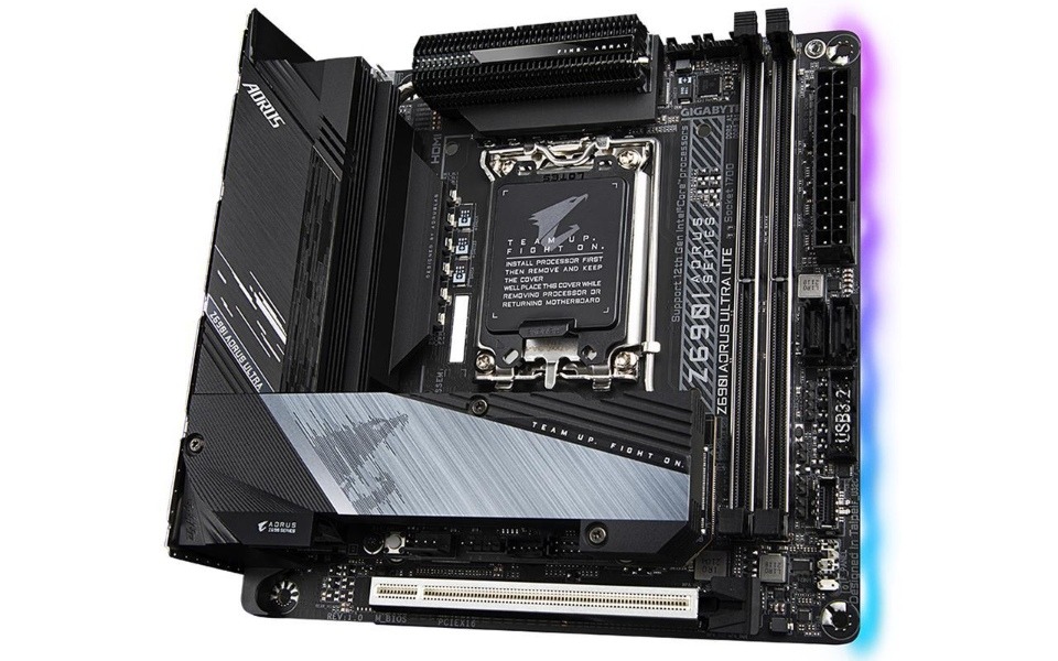 Best Intel Motherboards Gaming Gigabyte Z690i Aorus Ultra Lite