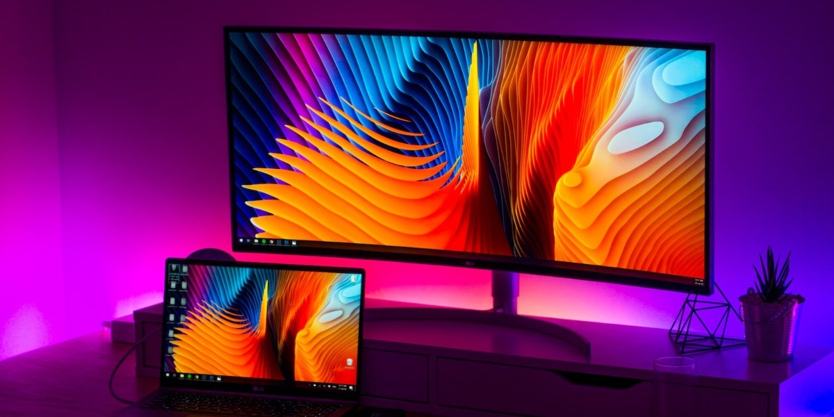 Curved Vs Flat Monitor Immersive Curved Monitor