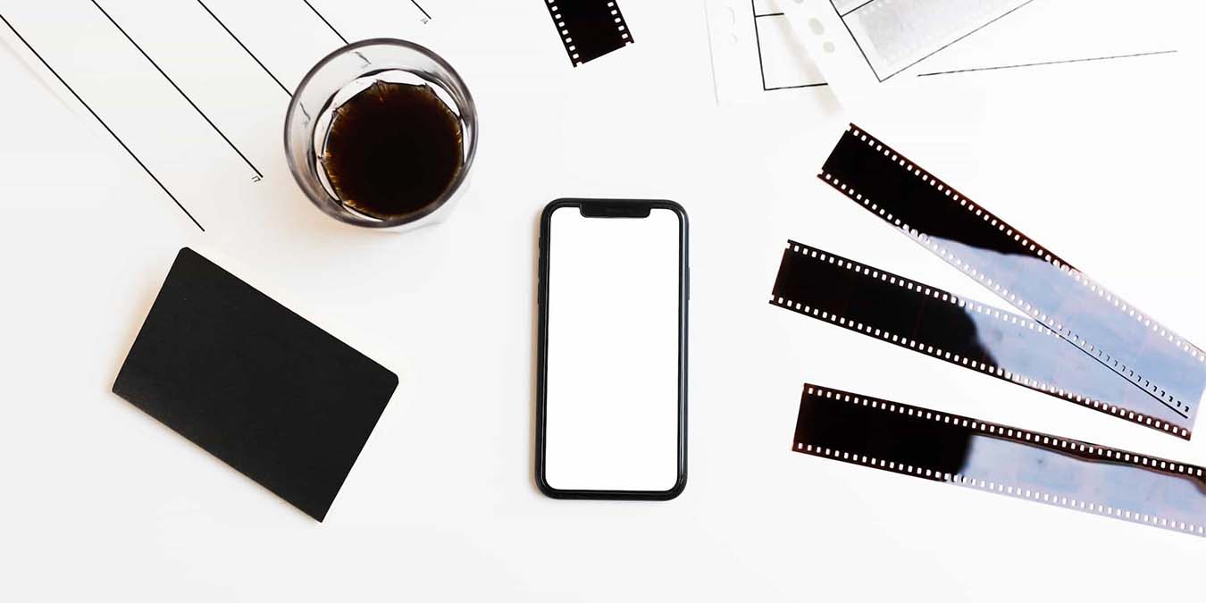 6 iPhone Apps to Make Your Photos Look Like Film