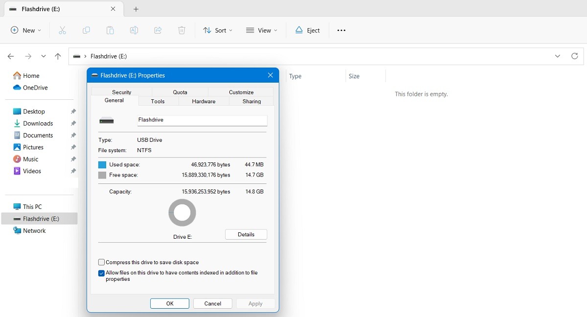 Connect Windows PC to a USB drive.