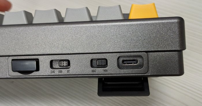 Epomaker Ek68 Back Switch