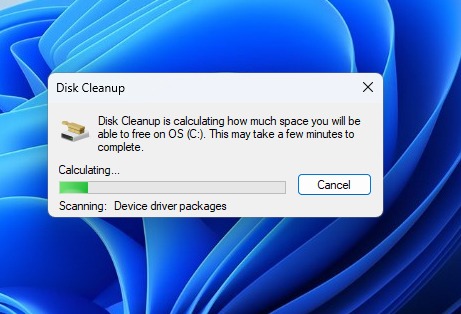 Disk Cleanup scanning drive.
