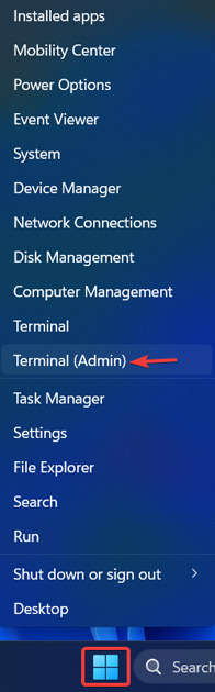 Selecting "Terminal (Admin)" option from WinX menu.