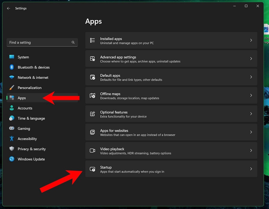 Navigating to the "Startup" option under "Apps" in Settings.