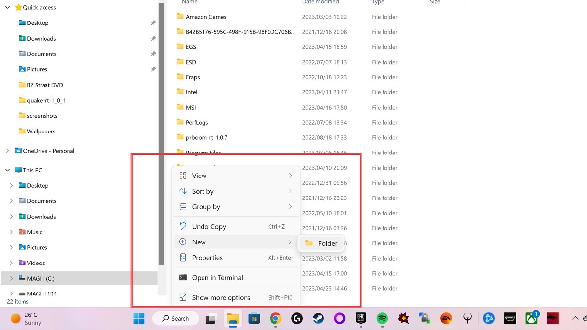 Creating new folder in File Explorer.