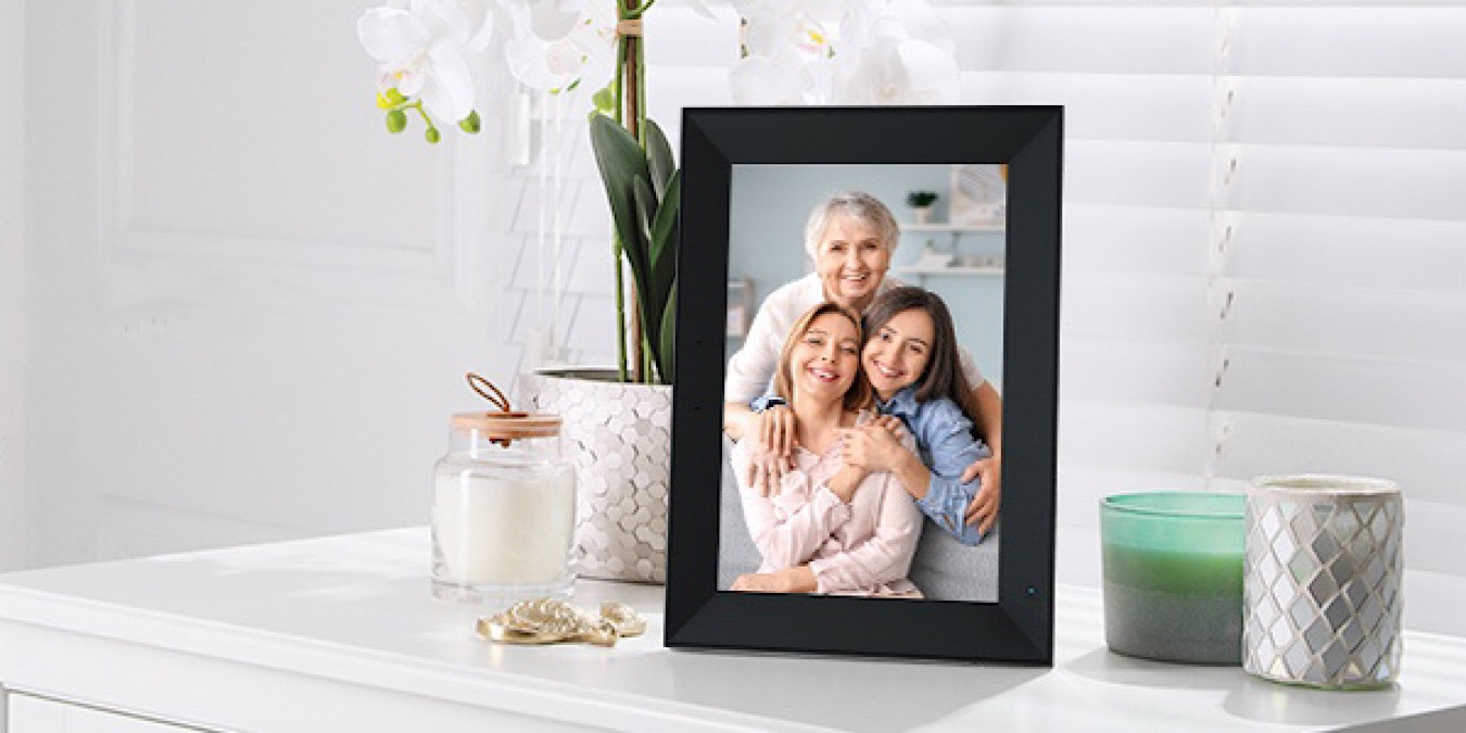 Anna Bella Digital Photo Frame Featured
