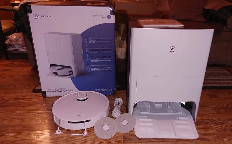 Ecovacs Deebot T10 Omni Review Box