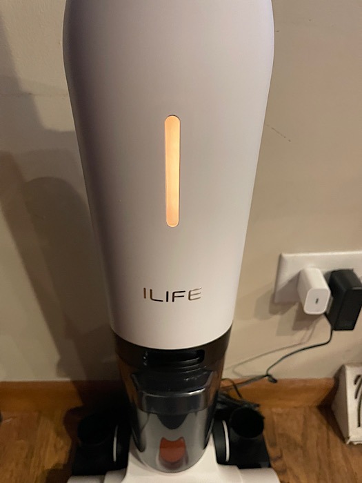 Ilife W90 Wet Dry Vacuum Charging