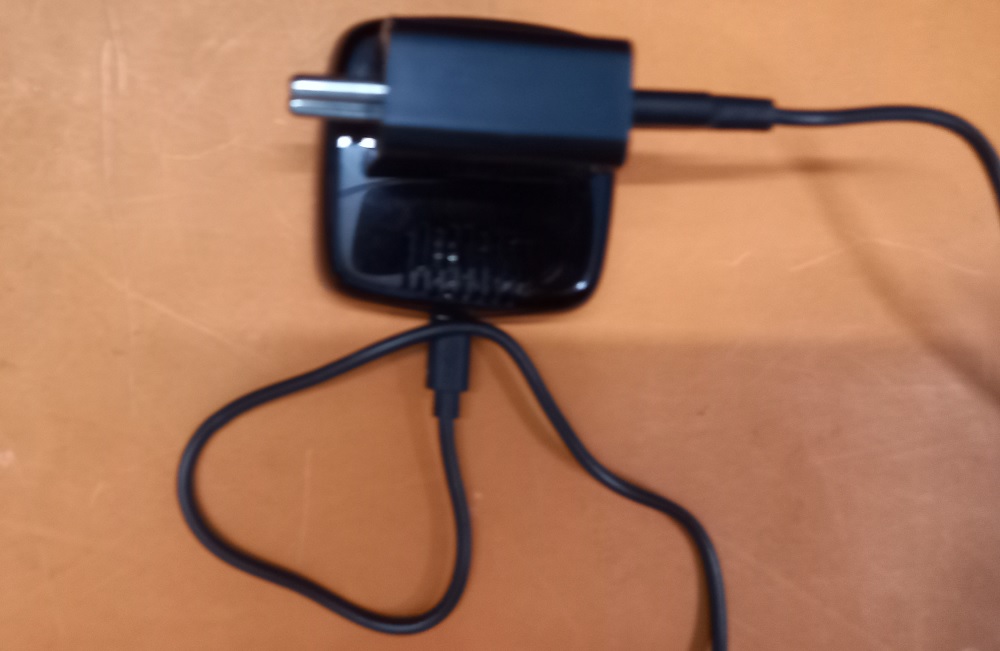 What IR blaster looks like with its smart plug connection.