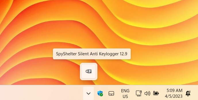 Opening SpyShelter Silent Anti Keylogger from the system tray.