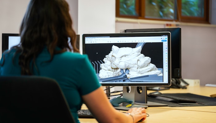 Prebuilt Vs Custom Pc Software