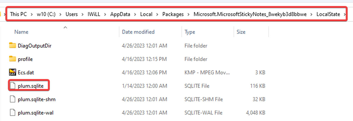 Original "plum.sqlite" file shown in StickyNotes folder in File Explorer.