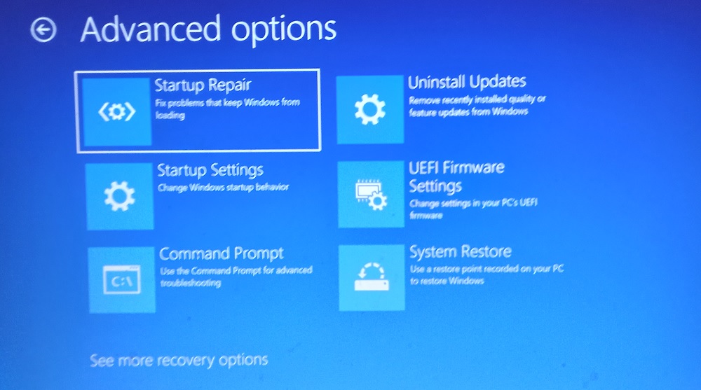Various advanced options in Safe mode troubleshooting for Windows 11.