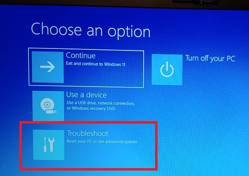 Selecting "Troubleshoot" option in Advanced startup. 