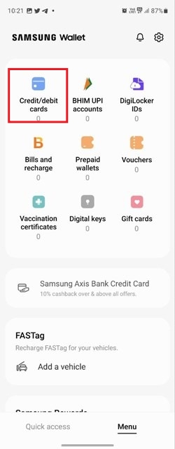 Credit/debit cards option in Samsung Wallet app.